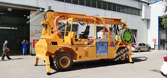 濕噴臺(tái)車(chē)機(jī)械手